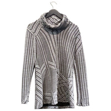 Load image into Gallery viewer, Textured Tunic