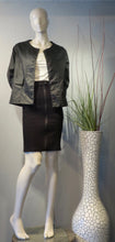 Load image into Gallery viewer, Waxed Cotton Cropped Jacket